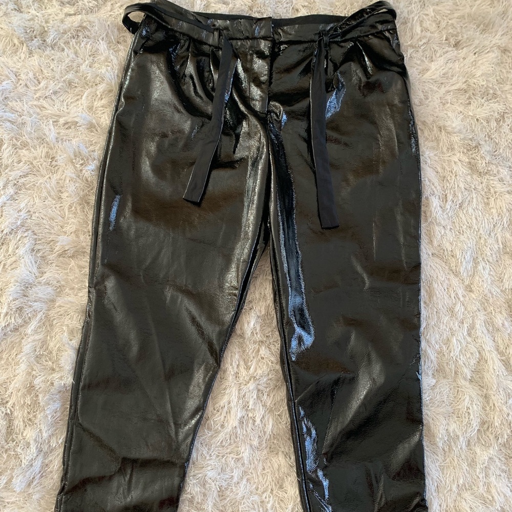 ❤️Faux Leather super sexy! With pockets and belt